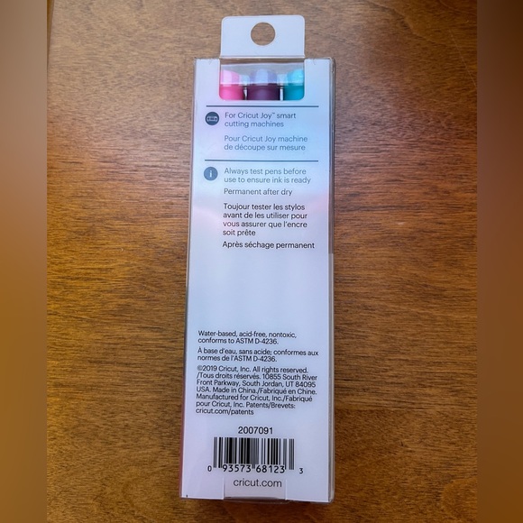 Cricut Joy Medium Point Gel Pens (3) - Picture 2 of 2